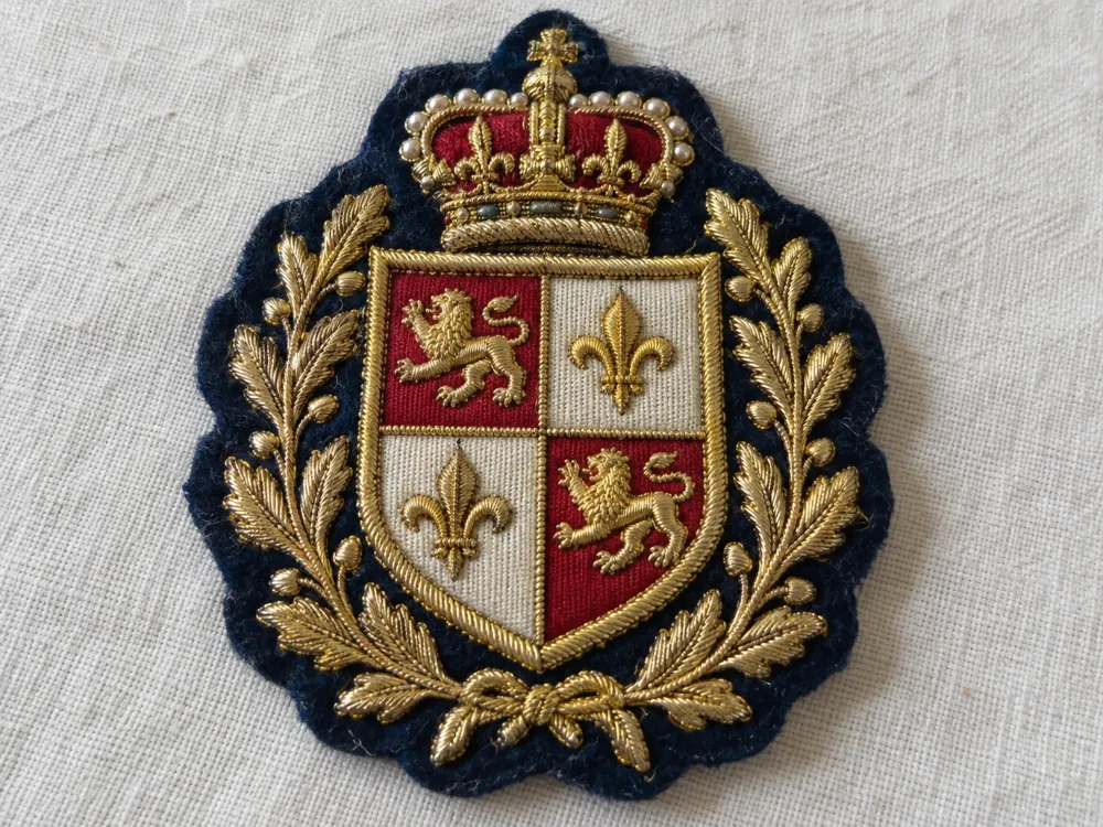 Quartered Royal Shield Crest